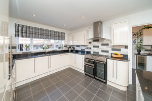 KITCHEN- click for photo gallery